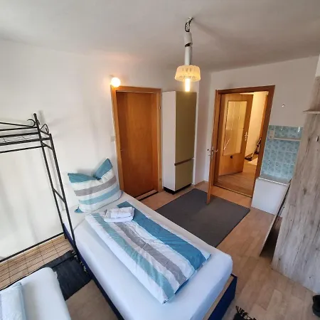 Simon's Serviceapartment Apartamento Zell im Fichtelgebirge